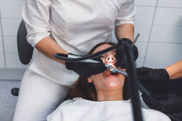 Best Emergency Dental Care for Broken or Chipped Teeth in Santa Moni, CA